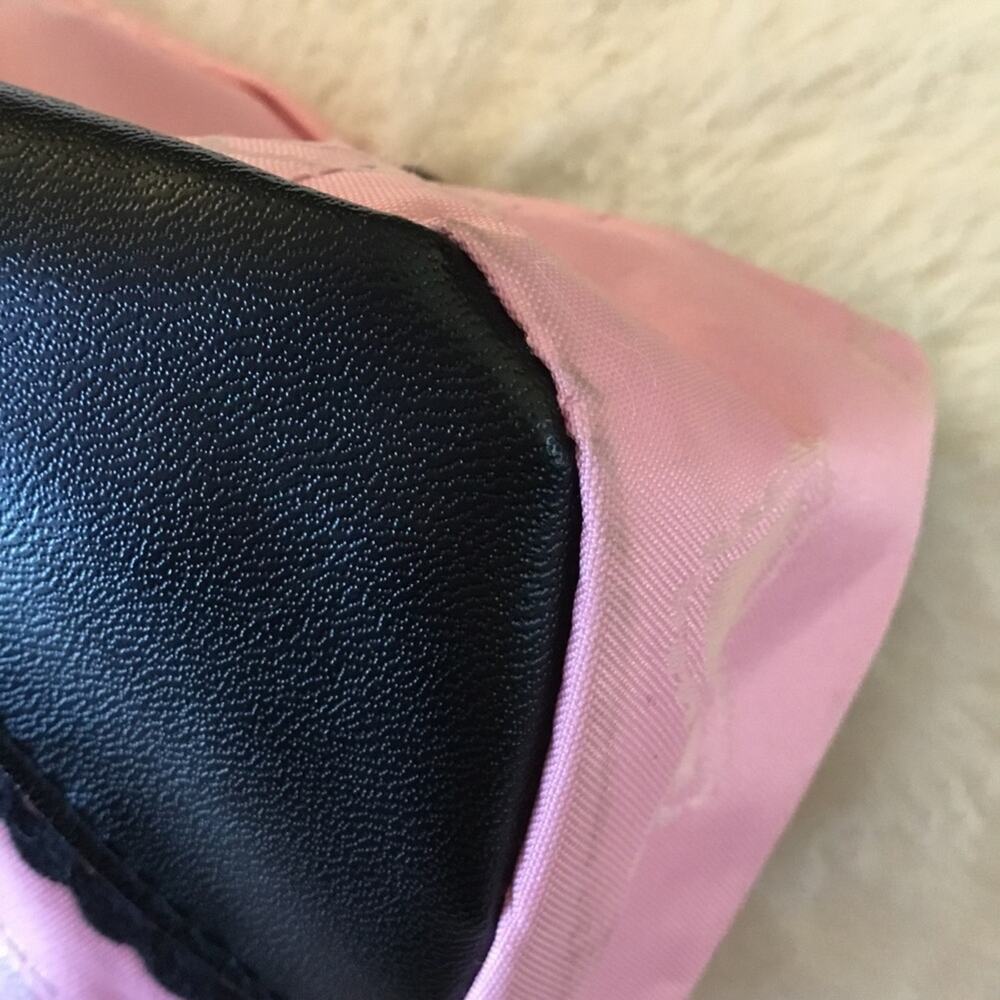 Sanrio Rare Vintage 2004 Hello Kitty Pink Baguette Style Shoulder Bag - Picture 14 of 16